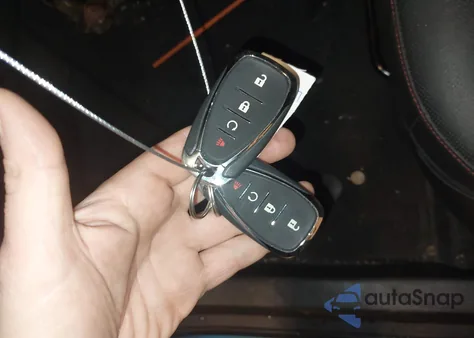 2025 Chevrolet Trax Fwd 2Rs z USA, uszkodzony, nr VIN KL77LJEPXSC039565